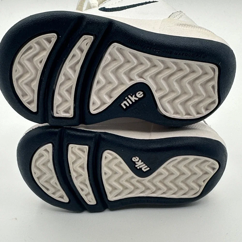 Vintage Y2K Nike Play Toddler Shoes White Navy Logo Lace Up Sneakers Size‎ 2C